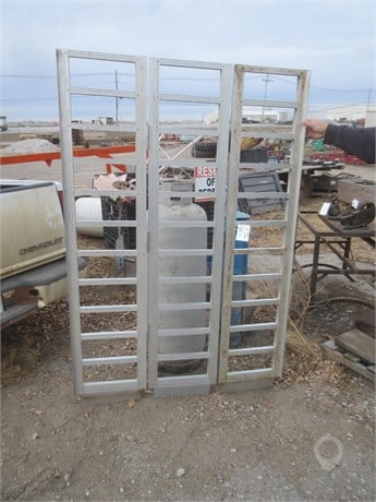 ATV RAMPS TRI FOLD ALUMINUM Used Ramps Truck / Trailer Components auction results