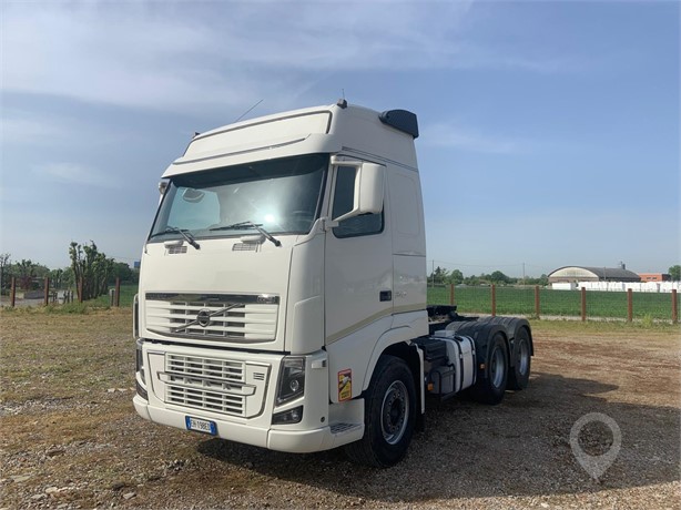 2011 VOLVO FH16.540 Used Tractor with Sleeper for sale