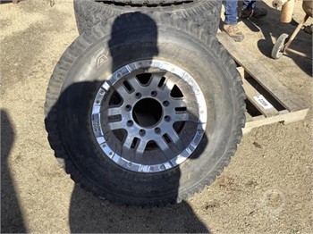 BF GOODRICH 265/75 R16 Used Wheel Truck / Trailer Components auction results