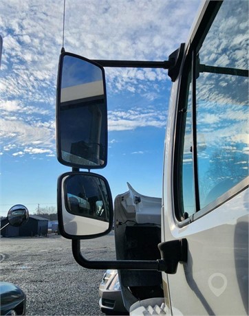 2017 FREIGHTLINER M2 106 Used Glass Truck / Trailer Components for sale