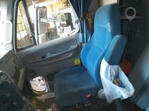 2007 FREIGHTLINER COLUMBIA 120 Used Seat Truck / Trailer Components for sale