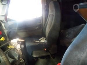 2001 FREIGHTLINER COLUMBIA 120 Used Seat Truck / Trailer Components for sale