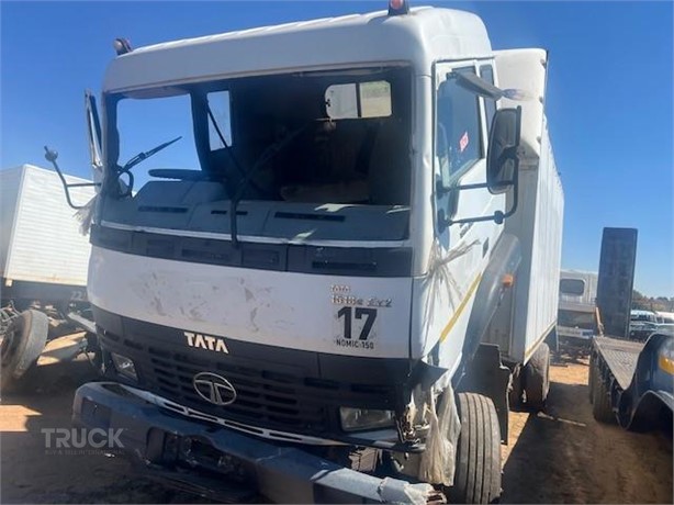 2019 TATA LPT1518EX2 Used LKW mit Kofferaufbau zum verkauf