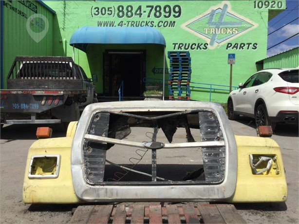 1993 FORD L7000 Used Bonnet Truck / Trailer Components for sale