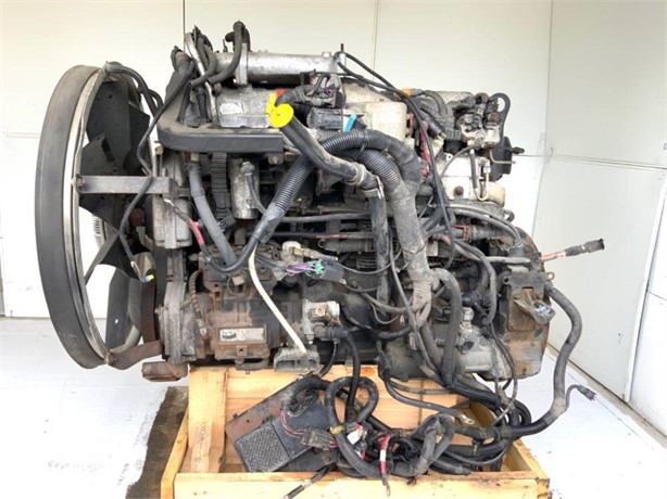 2013 INTERNATIONAL MAXXFORCE DT Used Engine Truck / Trailer Components for sale