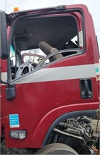2011 ISUZU NRR Gebraucht Tür LKW- / Anhängerkomponenten zum verkauf