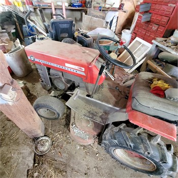 Massey Ferguson Riding Lawn Mowers Outdoor Power Auction Results 49 Listings Tractorhouse Com
