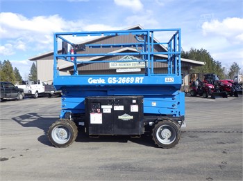 2015 GENIE GS2669RT 中古 不整地形シザーリフト for rent