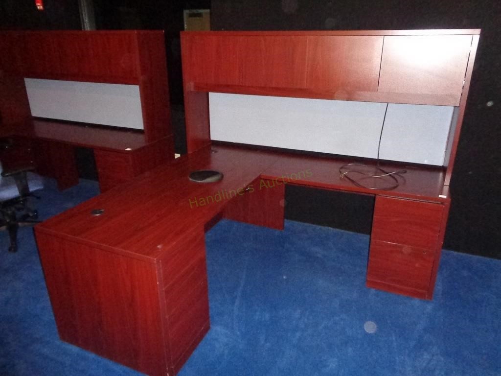 3 Pc Hon Mahogany L Shaped Desk With Hutch Handline S Auctions