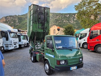 2000 EFFEDI GASOLONE 35 Gebraucht Transporter mit Müllaufbau zum verkauf