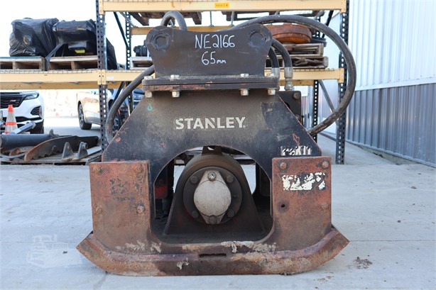 STANLEY HSX11125S Used Compactor for hire