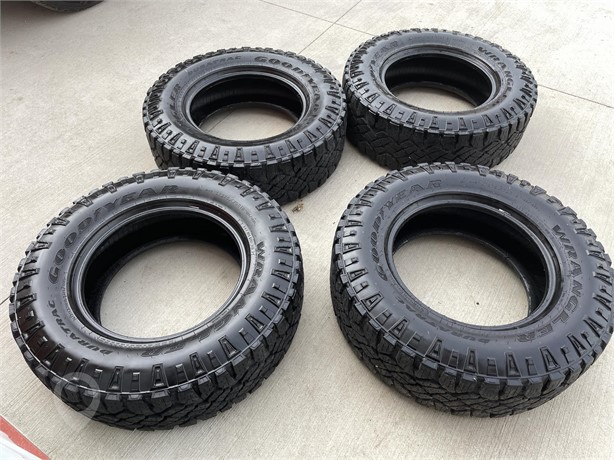 GOODYEAR WRANGLER DURATRAC Used Tyres Truck / Trailer Components auction results