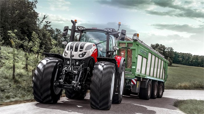 Steyr Introduces Flagship 6340 Terrus CVT Tractor