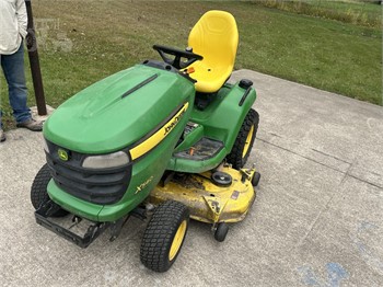 X590, Série X500, Tondeuses autoportées et tracteurs de jardin