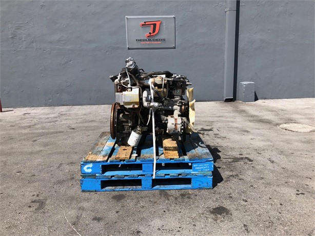 2008 MITSUBISHI 4M50-6AT8 Used Engine Truck / Trailer Components for sale