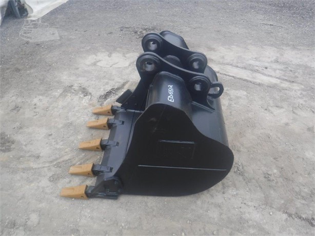 1900 CATERPILLAR PIN-ON STYLE Used Bucket, Trenching (Penggalian) for rent
