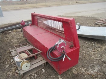 HEADACHE RACK FUEL TANK DOUBLE PUMP Used Fuel Pump Truck / Trailer Components auction results