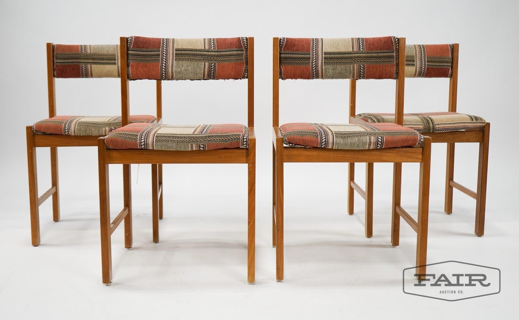 Set Of 4 D Scan Teak Dining Chairs Fair Auction Company Llc