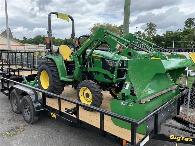 Used 21 John Deere 3025e For Sale In Jacksonville Florida For Sale In Jacksonville Florida Usa Id Farm And Plant