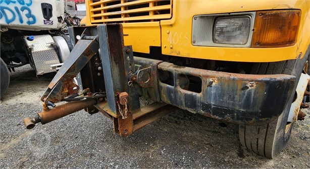 2001 INTERNATIONAL 4900 Used Bumper Truck / Trailer Components for sale