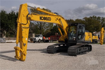 KOBELCO SK210 LC-11 Crawler Excavators For Sale | MachineryTrader.com