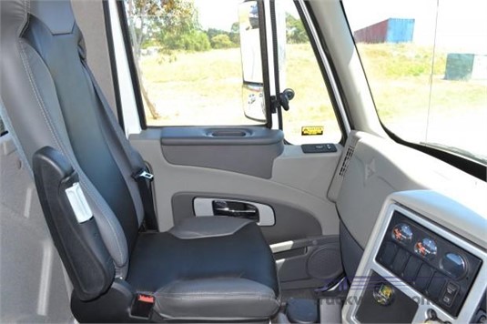 2018 International Prostar Day Cab Prime Mover Truck For