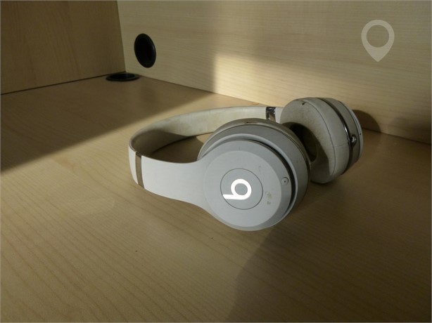 BEATS HEADPHONES Used Other Computers and Consumer Electronics Computers / Consumer Electronics auction results