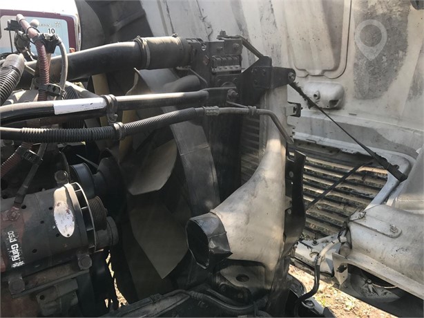 2007 FREIGHTLINER ST120 Used Radiator Truck / Trailer Components for sale