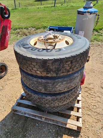 TIRES & RIMS 11R22.5 Used Tyres Truck / Trailer Components auction results