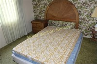 Bedroom Set By Burlington House Furniture Meyer Auction Service