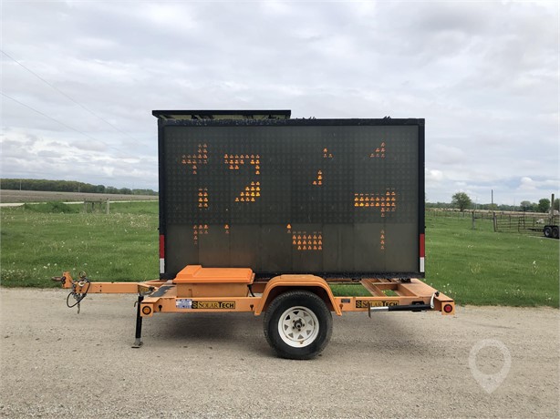 2007 SOLAR TECH SILENT MESSENGER Used Arrow Boards for sale