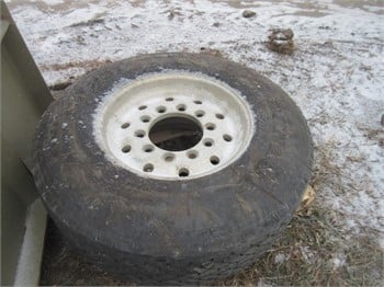 DUNLOP 385/65R22.5 Used Wheel Truck / Trailer Components auction results
