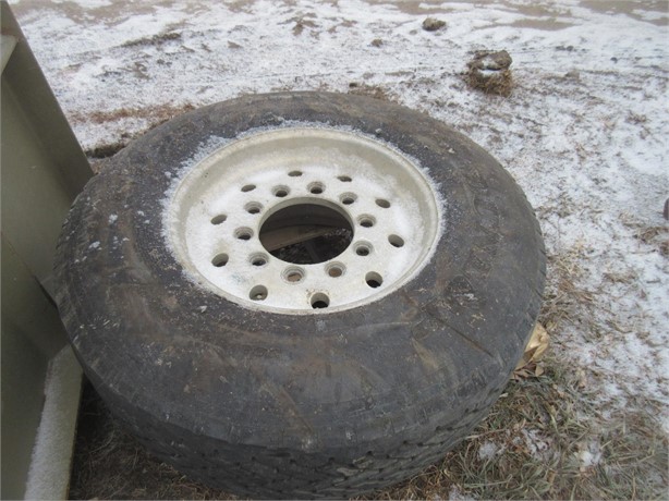 DUNLOP 385/65R22.5 Used Wheel Truck / Trailer Components auction results