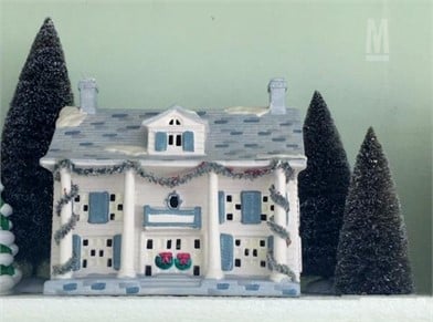 Small White Home Snow Village Otros Artículos Para La Venta - dollhouse mother sleeves roblox