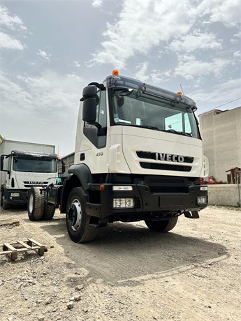 2008 IVECO TRAKKER 410 Used Chassis Cab Trucks for sale