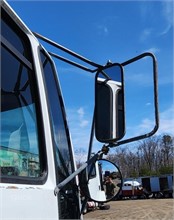 2000 STERLING SC8000 Gebraucht Fensterglas LKW- / Anhängerkomponenten zum verkauf