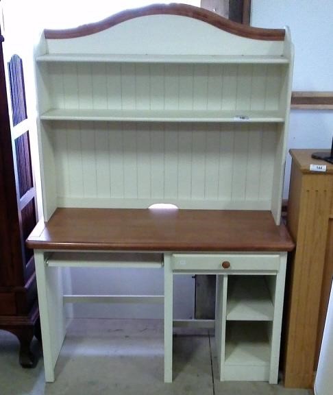 White Computer Desk With Top Shelf 47 X 75 X 22 Great West