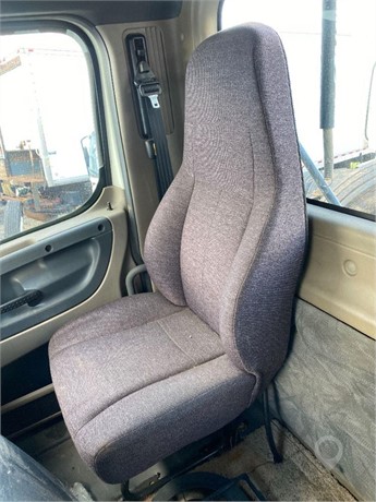2013 FREIGHTLINER CASCADIA 125 Used Seat Truck / Trailer Components for sale