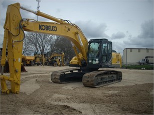 KOBELCO SK260 LC-11 Excavators For Sale | MachineryTrader.com