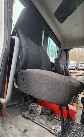 2019 FREIGHTLINER CASCADIA 126 Used Seat Truck / Trailer Components for sale