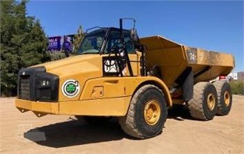 Caterpillar 740B - Good Working Condition Caminhão articulado de Holanda à  venda no Truck1, ID: 7936313