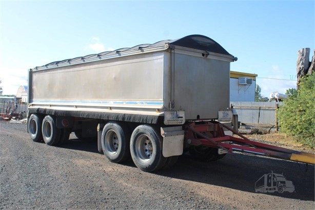 2012 HERCULES HEDT 4 Used Dog Trailers for sale