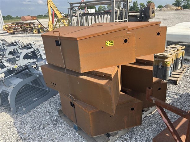1 LOT OF TOOLBOXES Used Other auction results