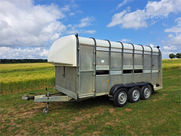 2011 IFOR WILLIAMS 4,27 m Used Vieh- / Tiertransporter Anhänger zum verkauf