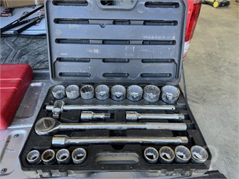DURACRAFT 3/4” SAE CHROME SOCKET SET Used Hand Tools Tools/Hand held items upcoming auctions