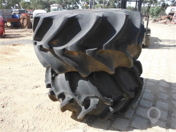 28L-26 WHEELS Used Tyres Truck / Trailer Components for sale