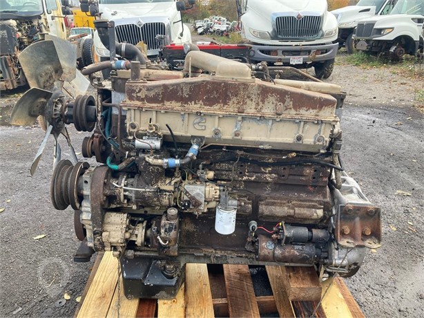 1983 CUMMINS NTC300 BC III Used Engine Truck / Trailer Components for sale