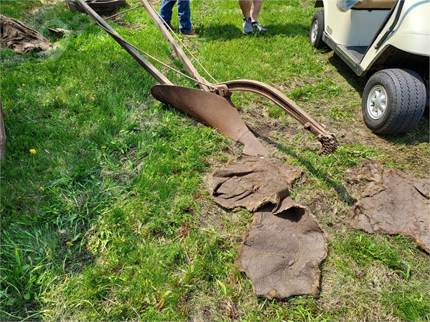 1 BOTTOM WALK BEHIND WOOD HANDLE PLOW Used Farms Antiques auction results