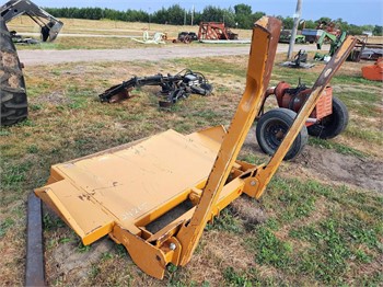 HAYBUSTER REAR BALE LIFT Used Other auction results