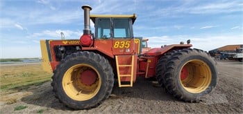 1981 VERSATILE 835 Used 175 HP to 299 HP Tractors for hire